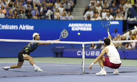 کارلوس آلکاراز از پیروزی بدون استرس مقابل لوید هریس در US Open لذت برد |  تنیس آزاد آمریکا 2023